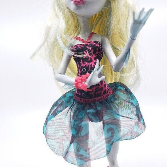 Monster High Doll Lagoona Blue Dance Class 10.50 in Mattel Fashion Doll 2008 - Picture 5 of 7